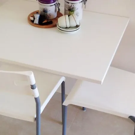 La Oda ve Kahvaltı 3*